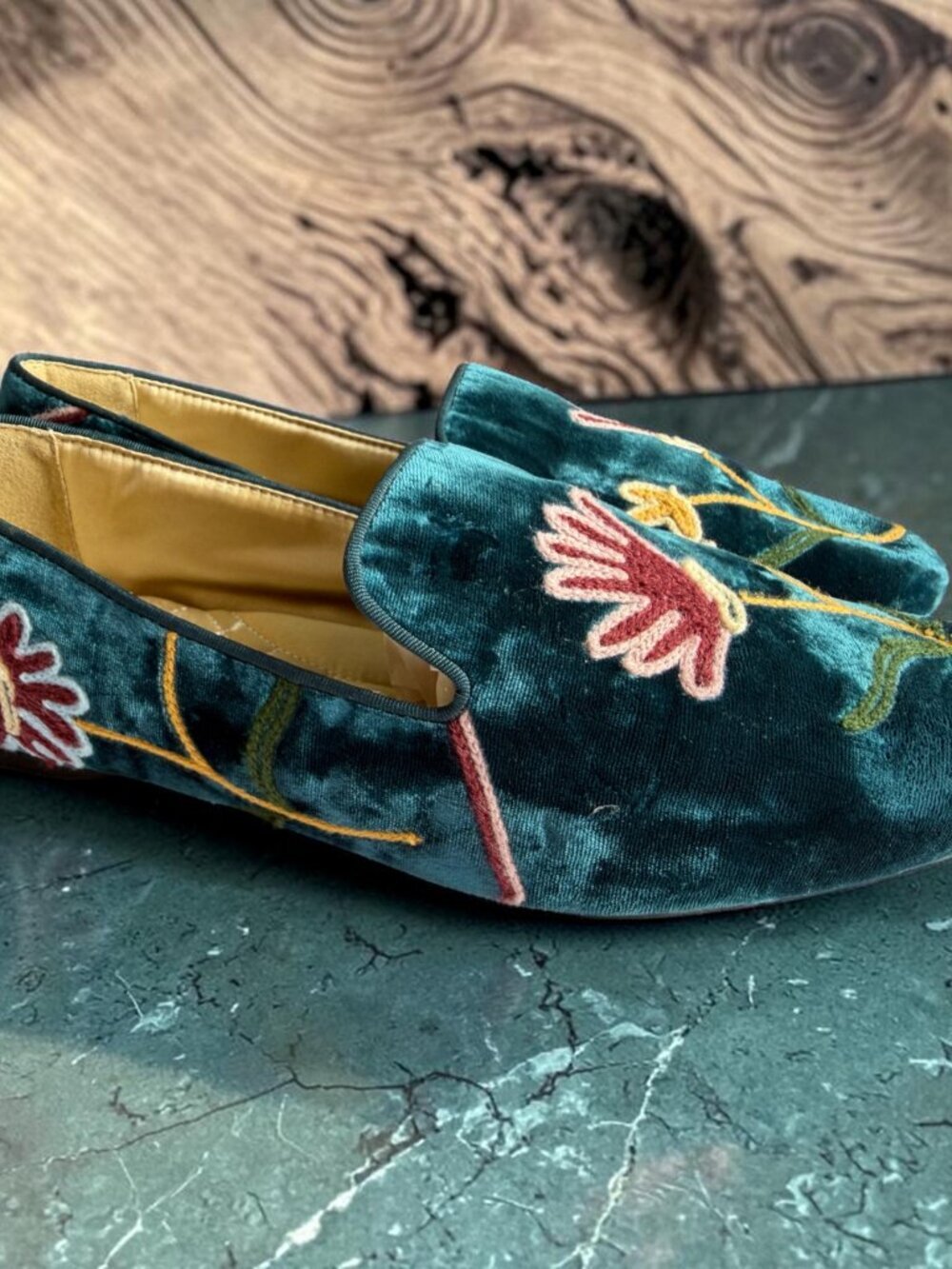 Birdies Starling Embroidered Flat Blue Flat Velvet W 11 Teal Blue Flora Velvet - Picture 16 of 16